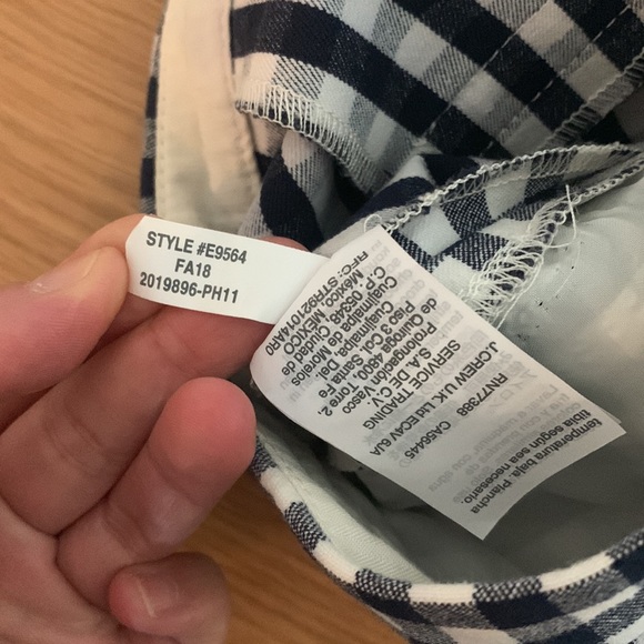 J Crew Navy/White Plaid Trousers Mattie Fit Size 4 - Picture 7 of 7